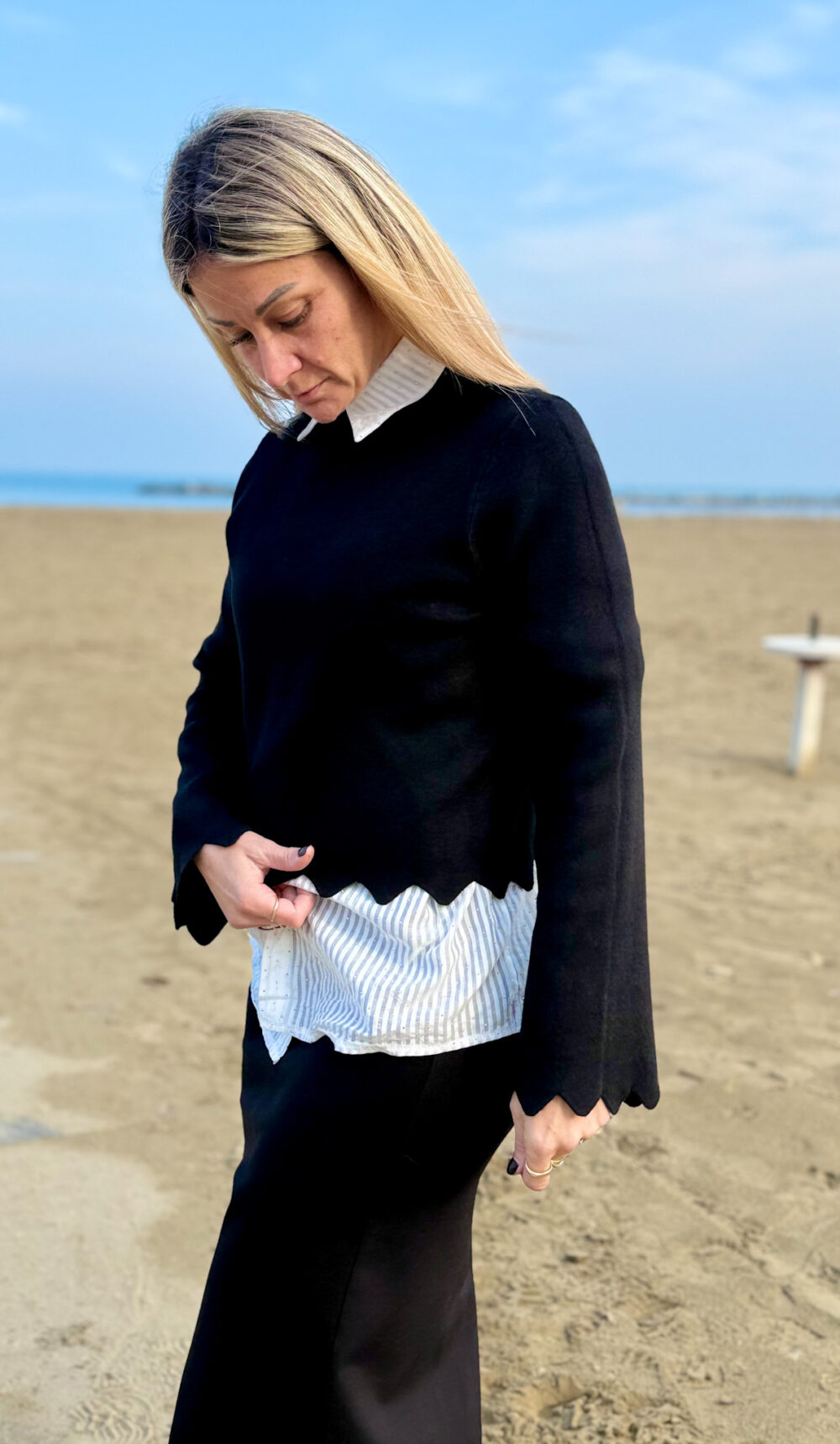 MAGLIONCINO COLLO VULCANO CON MOTIVO SMERLATO