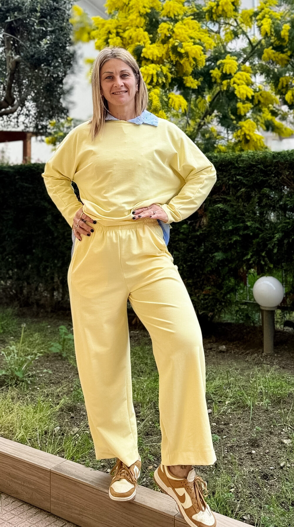 PANTALONE IN FELPINA LEGGERA CON ELASTICO IN VITA