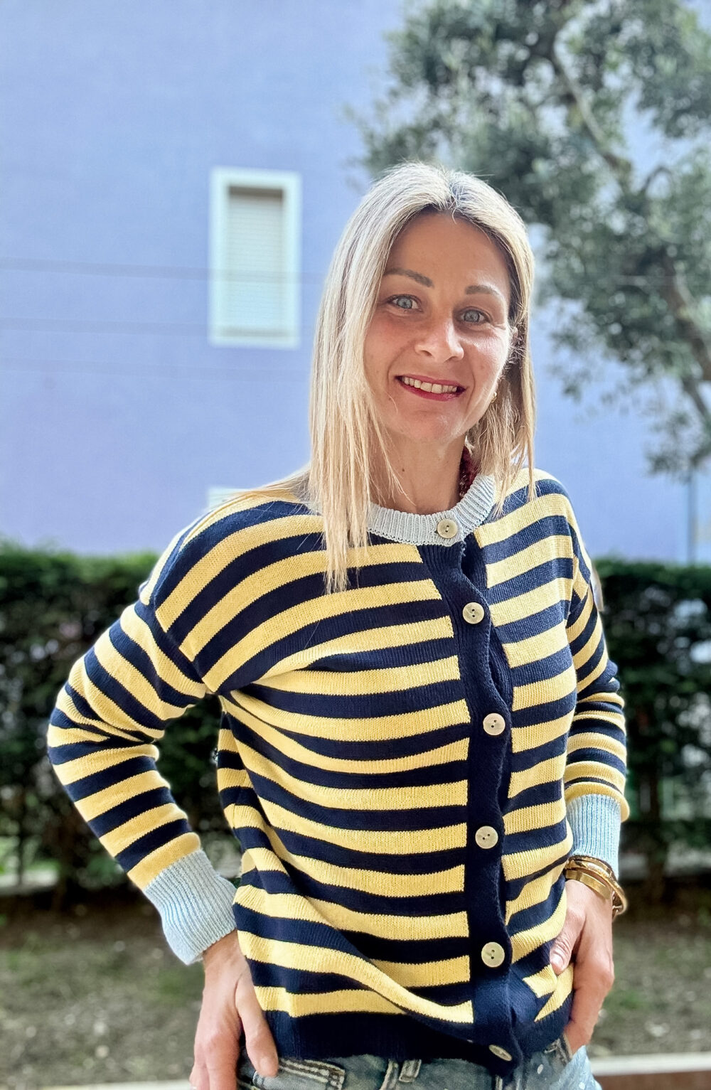 CARDIGAN FANTASIA RIGATA CON COLORI CONTRASTO